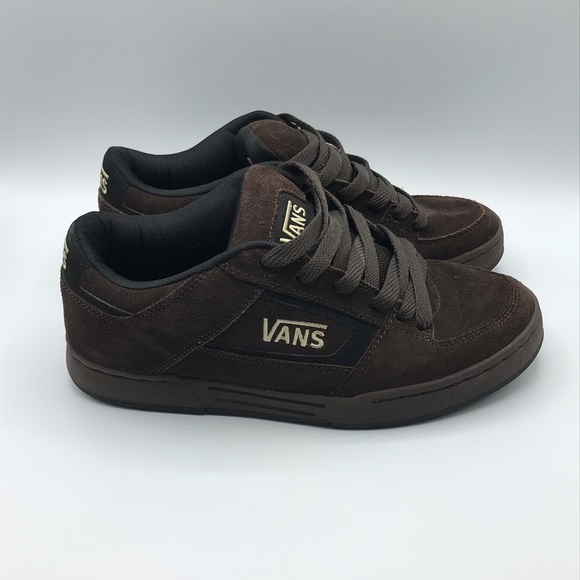 vans churchill skate shoes